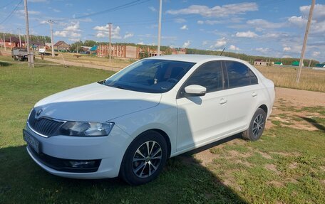 Skoda Rapid I, 2017 год, 1 220 000 рублей, 3 фотография