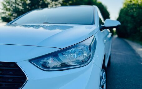 Hyundai Solaris II рестайлинг, 2019 год, 1 200 000 рублей, 2 фотография