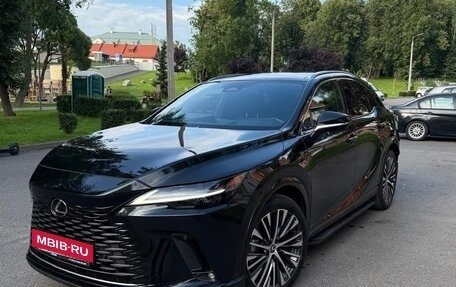 Lexus RX IV рестайлинг, 2023 год, 10 900 000 рублей, 3 фотография