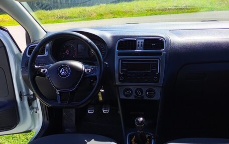 Volkswagen Polo VI (EU Market), 2016 год, 820 000 рублей, 11 фотография