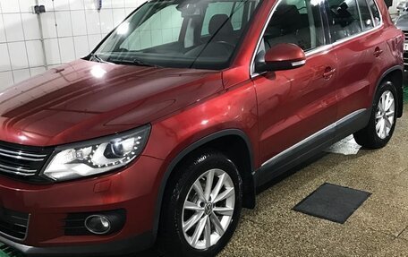 Volkswagen Tiguan I, 2012 год, 1 750 000 рублей, 2 фотография