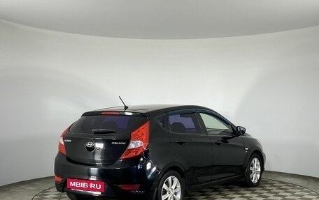 Hyundai Solaris II рестайлинг, 2011 год, 780 000 рублей, 5 фотография