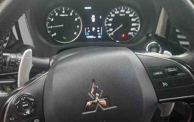 Mitsubishi Outlander III рестайлинг 3, 2018 год, 2 260 000 рублей, 1 фотография