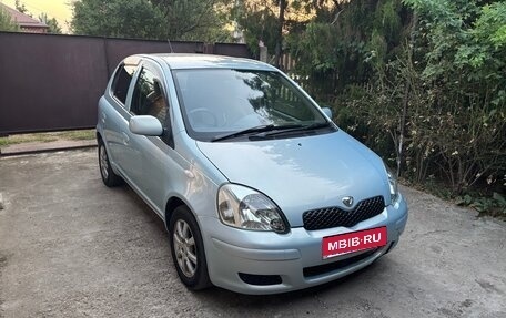 Toyota Vitz, 2003 год, 335 000 рублей, 1 фотография