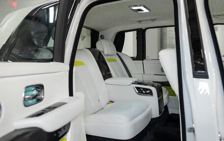 Rolls-Royce Cullinan, 2025 год, 78 990 000 рублей, 37 фотография