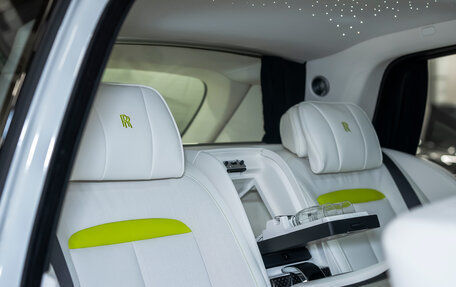 Rolls-Royce Cullinan, 2025 год, 78 990 000 рублей, 38 фотография