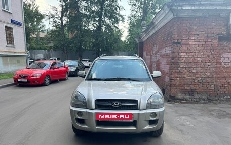 Hyundai Tucson III, 2008 год, 730 000 рублей, 4 фотография