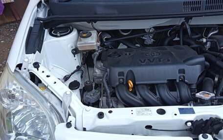 Toyota Raum II, 2011 год, 1 050 000 рублей, 31 фотография