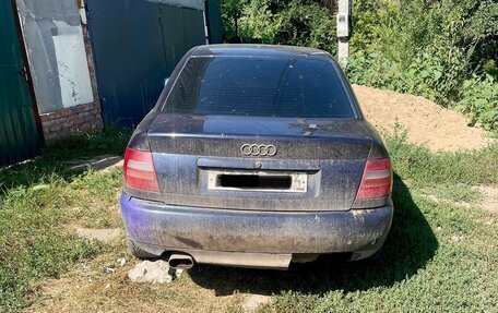 Audi A4, 1995 год, 170 000 рублей, 2 фотография