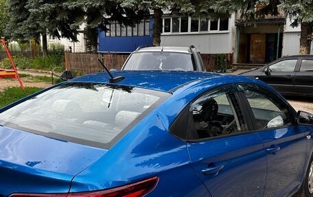 Hyundai Solaris II рестайлинг, 2017 год, 870 000 рублей, 3 фотография