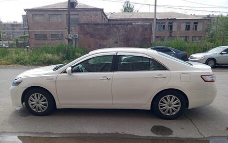 Toyota Camry, 2010 год, 700 000 рублей, 4 фотография