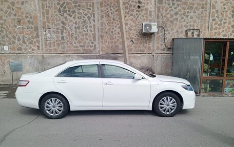Toyota Camry, 2010 год, 700 000 рублей, 2 фотография