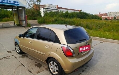 KIA Rio II, 2009 год, 520 000 рублей, 2 фотография