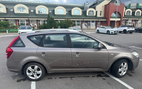 KIA cee'd I рестайлинг, 2009 год, 650 000 рублей, 2 фотография