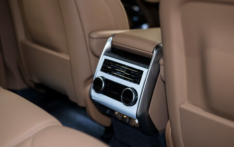 Land Rover Range Rover IV рестайлинг, 2024 год, 20 850 000 рублей, 26 фотография