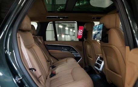 Land Rover Range Rover IV рестайлинг, 2024 год, 20 850 000 рублей, 30 фотография