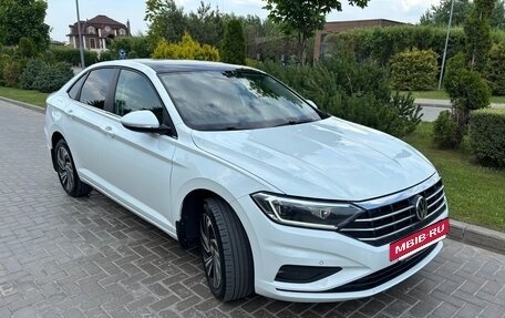 Volkswagen Jetta VII, 2020 год, 2 100 000 рублей, 2 фотография
