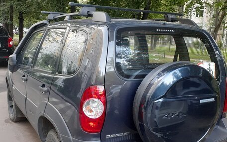 Chevrolet Niva I рестайлинг, 2015 год, 750 000 рублей, 4 фотография