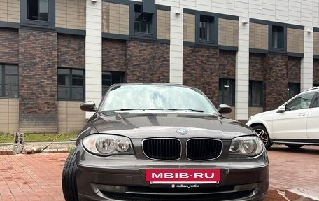 BMW 1 серия, 2008 год, 1 200 000 рублей, 2 фотография