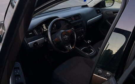 Volkswagen Jetta VI, 2012 год, 980 000 рублей, 10 фотография