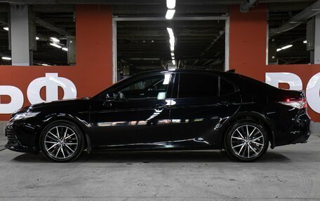 Toyota Camry, 2021 год, 3 098 000 рублей, 8 фотография