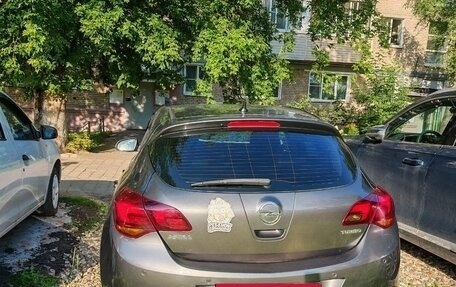 Opel Astra J, 2011 год, 735 000 рублей, 39 фотография