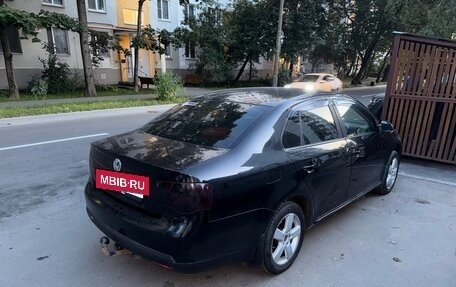 Volkswagen Jetta VI, 2008 год, 600 000 рублей, 2 фотография