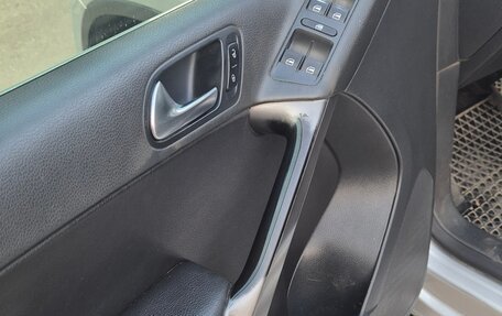 Volkswagen Tiguan I, 2009 год, 1 350 000 рублей, 13 фотография