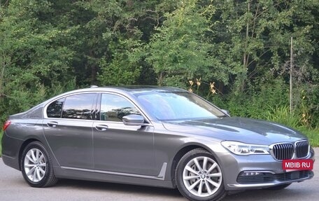 BMW 7 серия, 2016 год, 3 900 000 рублей, 6 фотография