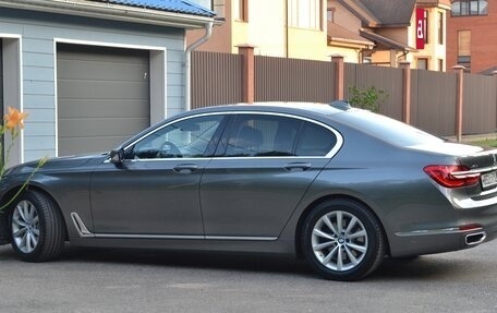 BMW 7 серия, 2016 год, 3 900 000 рублей, 13 фотография