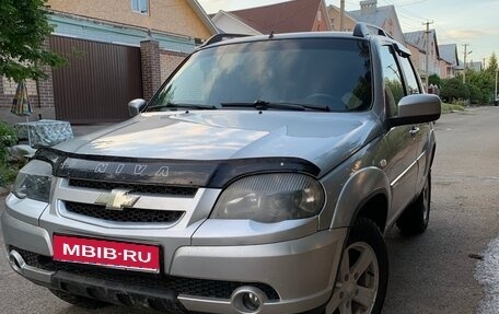 Chevrolet Niva I рестайлинг, 2013 год, 570 000 рублей, 1 фотография