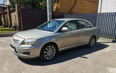 Toyota Avensis III рестайлинг, 2007 год, 690 000 рублей, 1 фотография