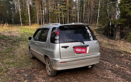 Toyota Raum I, 1999 год, 390 000 рублей, 2 фотография