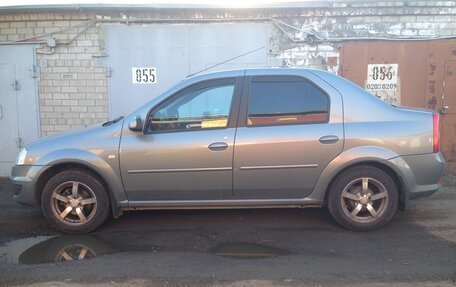 Renault Logan I, 2012 год, 590 000 рублей, 2 фотография