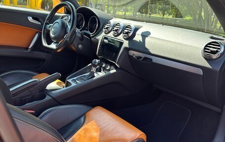 Audi TT, 2008 год, 1 750 000 рублей, 10 фотография