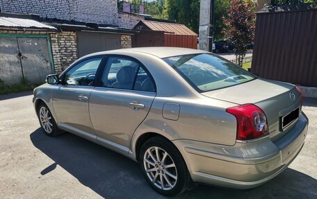 Toyota Avensis III рестайлинг, 2007 год, 690 000 рублей, 6 фотография