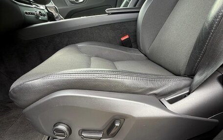 Volvo XC60 II, 2019 год, 3 450 000 рублей, 34 фотография