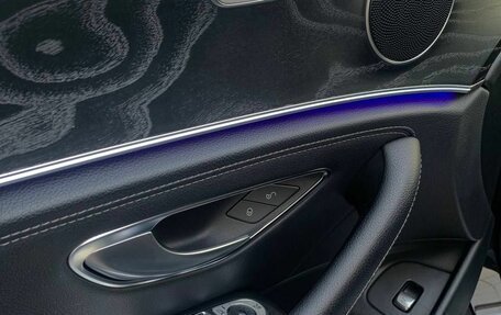 Mercedes-Benz E-Класс, 2018 год, 2 700 000 рублей, 18 фотография