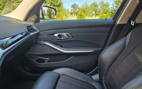 BMW 3 серия, 2020 год, 4 300 000 рублей, 22 фотография