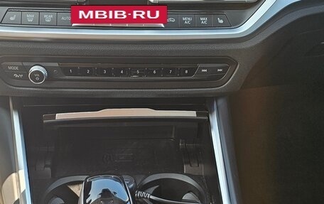 BMW 3 серия, 2020 год, 4 300 000 рублей, 21 фотография