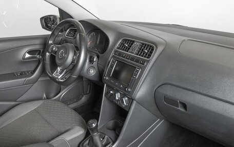 Volkswagen Polo VI (EU Market), 2018 год, 1 131 000 рублей, 4 фотография