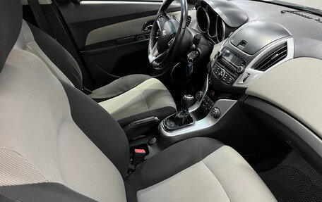 Chevrolet Cruze II, 2013 год, 806 000 рублей, 11 фотография