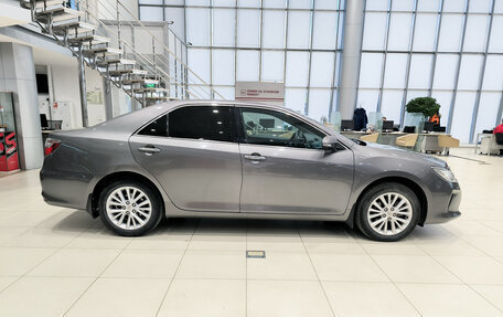 Toyota Camry, 2015 год, 2 150 000 рублей, 8 фотография