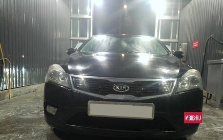 KIA cee'd I рестайлинг, 2010 год, 690 000 рублей, 4 фотография