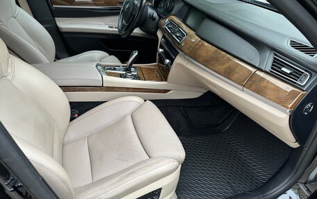 BMW 7 серия, 2008 год, 1 870 000 рублей, 16 фотография