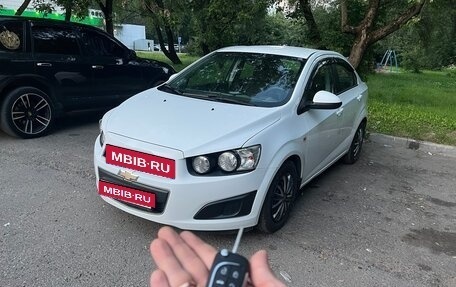 Chevrolet Aveo III, 2013 год, 800 000 рублей, 1 фотография