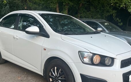 Chevrolet Aveo III, 2013 год, 800 000 рублей, 3 фотография