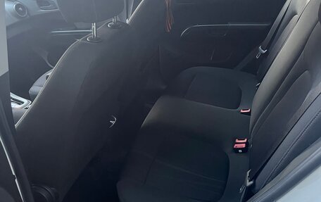 Chevrolet Aveo III, 2013 год, 800 000 рублей, 19 фотография
