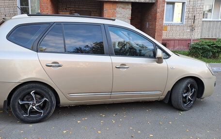 KIA Carens III (RP), 2007 год, 520 000 рублей, 7 фотография