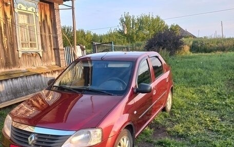 Renault Logan I, 2010 год, 430 000 рублей, 3 фотография